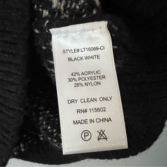 NWT Lush Houndstooth Crew Neck Sweater Medium Preppy Academia Office Career - Picture 6 of 11